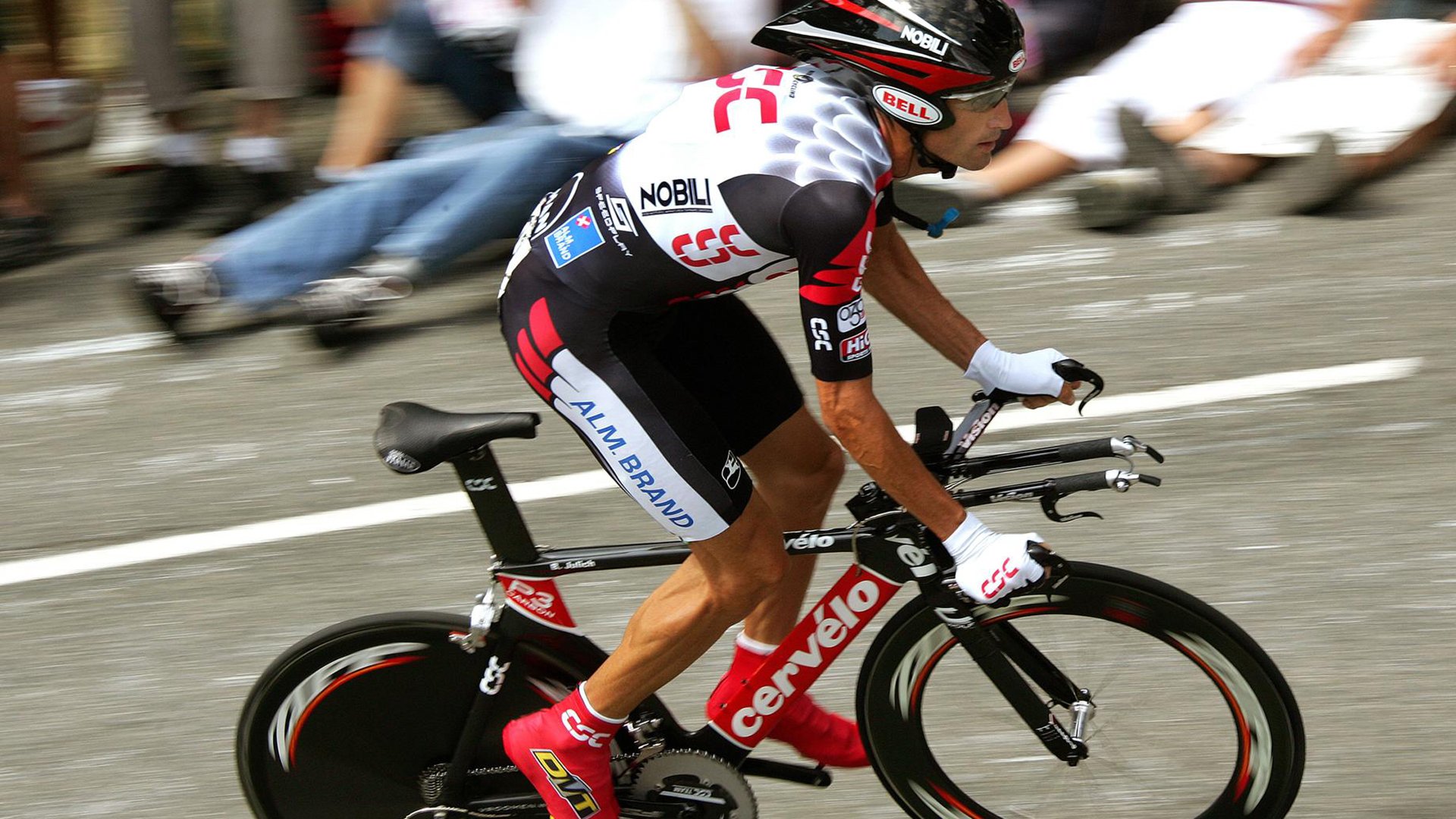 2026世界杯焦点战，荷兰节奏掌控奥地利，郁金香绽放战术之美